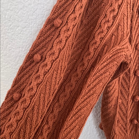 Rust Cable Knit Sweater Size Large - Picture 5 of 7